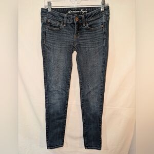 American Eagle Super Skinny Jeans – Size 2 Regular